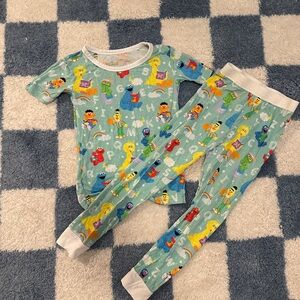 Little sleepies Sesame Street